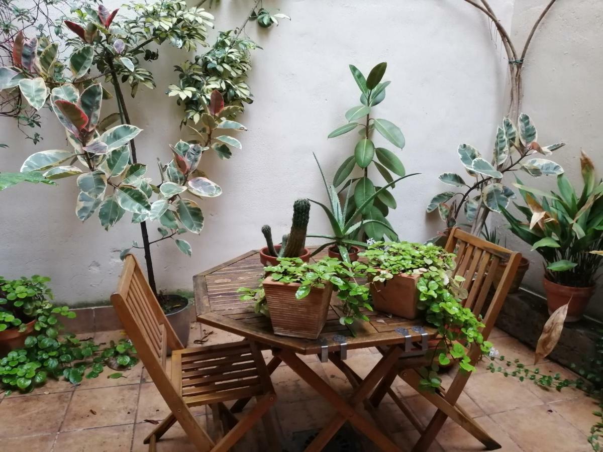Apartamento Teatro Del Mercado Apartment Zaragoza Ngoại thất bức ảnh