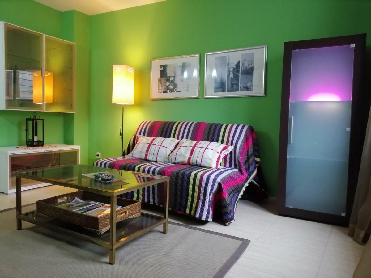 Apartamento Teatro Del Mercado Apartment Zaragoza Ngoại thất bức ảnh