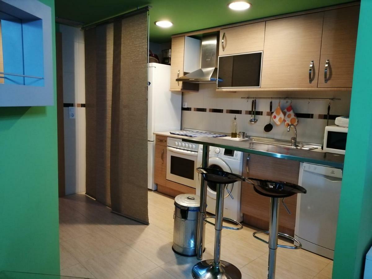 Apartamento Teatro Del Mercado Apartment Zaragoza Ngoại thất bức ảnh